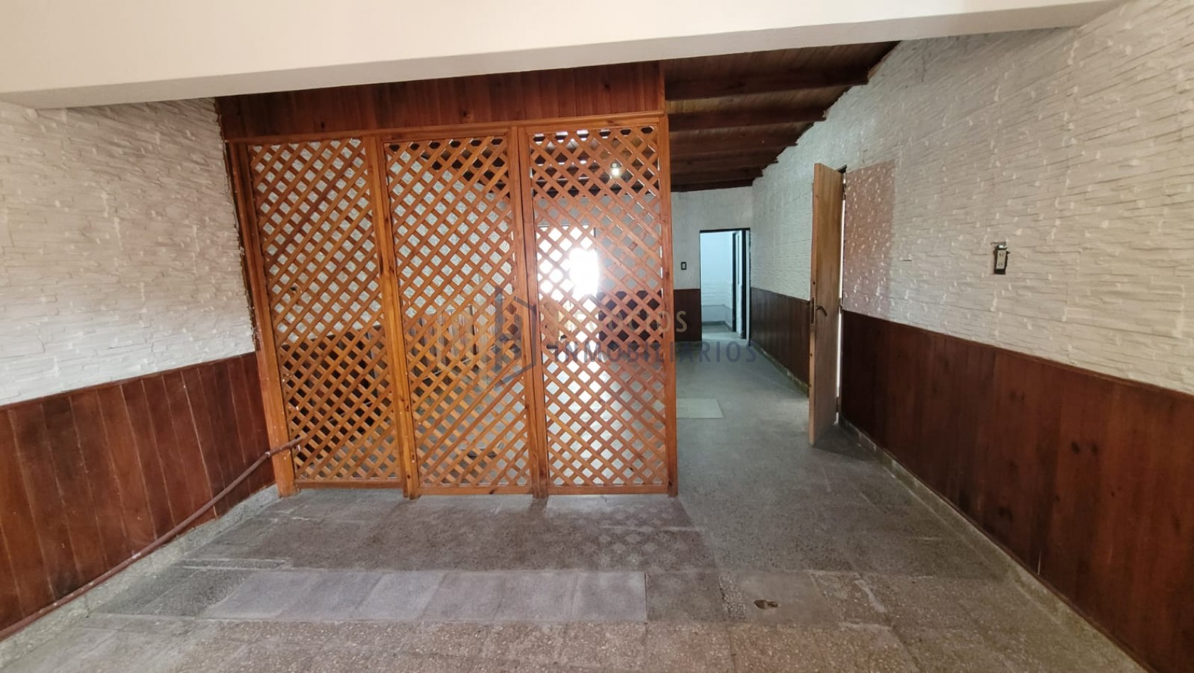 ¡2 CASAS EN UN MISMO LOTE - B° TRANSPORTE!