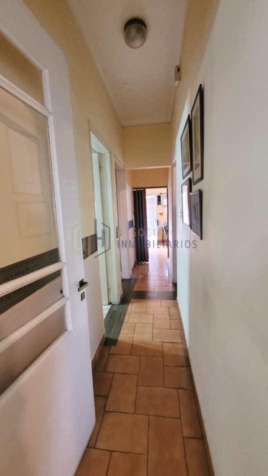 CASA SOBRE AV GRAL LOPEZ