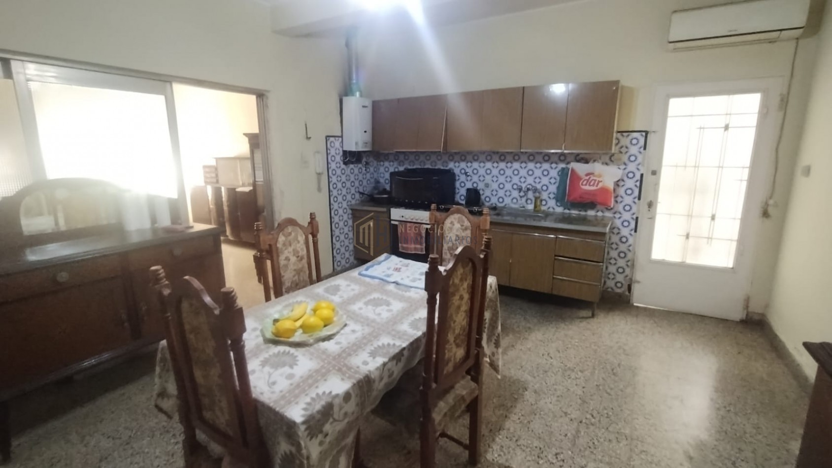 CASA A MODERNIZAR EN PLENO CANDIOTI SUR