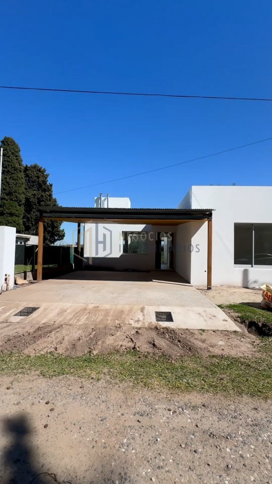 CASA A ESTRENAR EN LA TATENGUITA