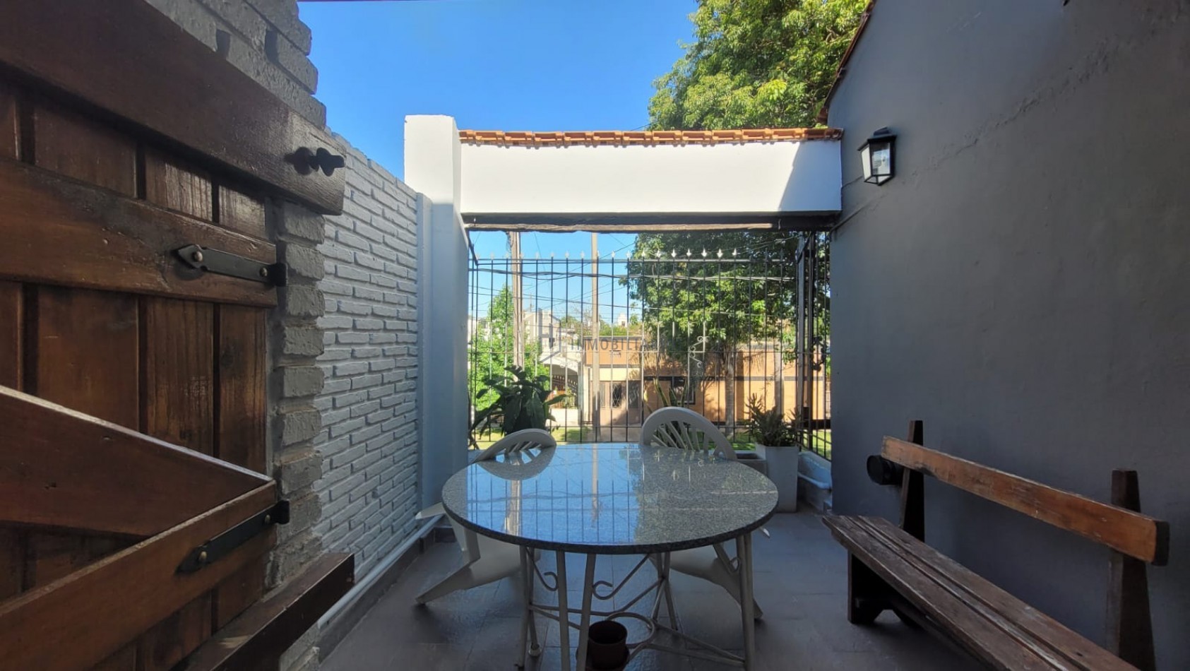 CASA EN PLANTA ALTA EN GUADALUPE