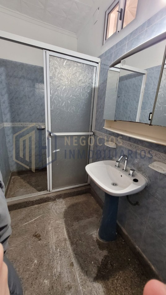 ¡2 CASAS EN UN MISMO LOTE - B° TRANSPORTE!
