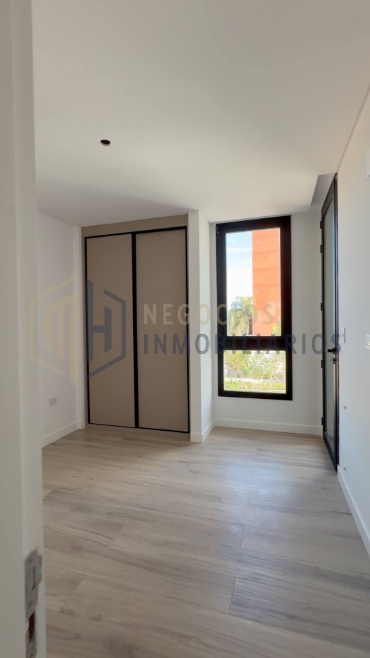 HERMOSO SEMIPISO DE 2 DORMITORIOS A 50 METROS DE BV GALVEZ A ESTRENAR!