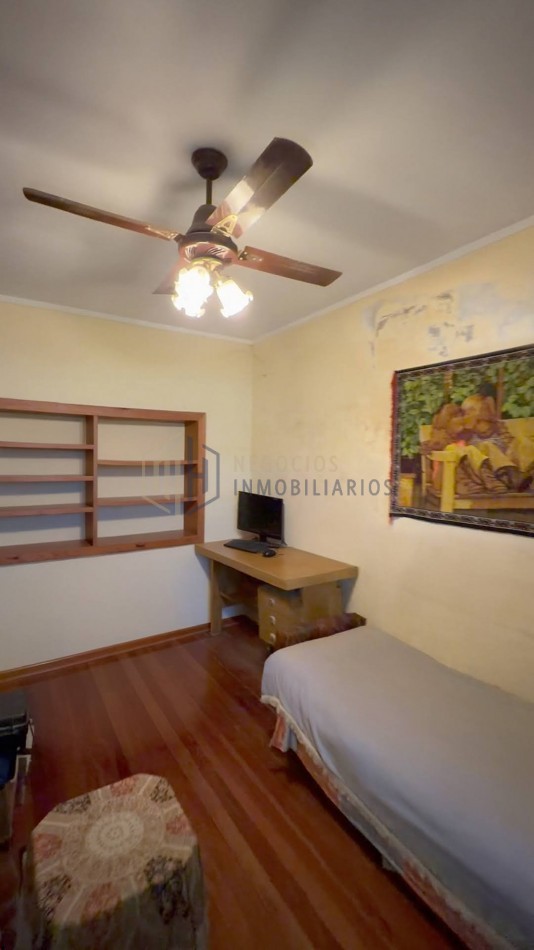 GRAN CASA A MODERNIZAR A METROS DEL PUENTE NEGRO