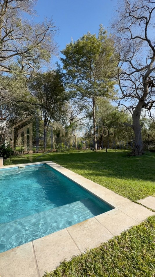 CASA QUINTA EN ALTOS DEL SAUCE