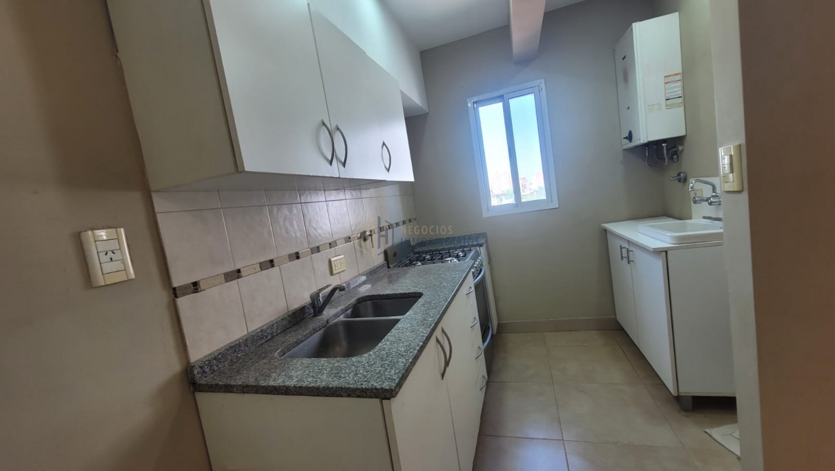 HERMOSO DEPARTAMENTO EN BARRIO CONSTITUYENTES