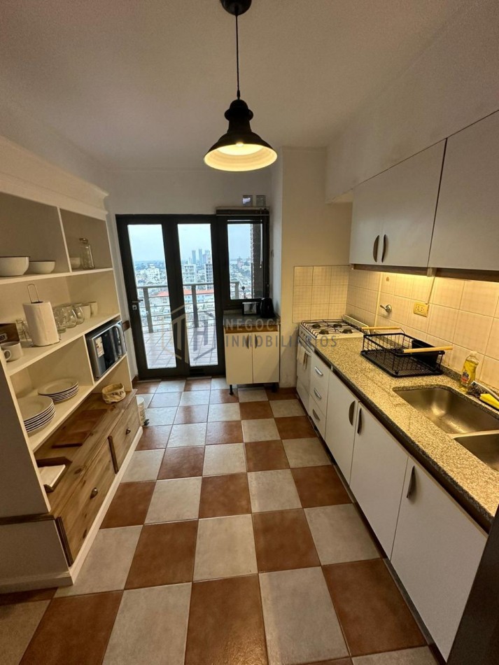 HERMOSO DEPARTAMENTO SOBRE BV GALVEZ