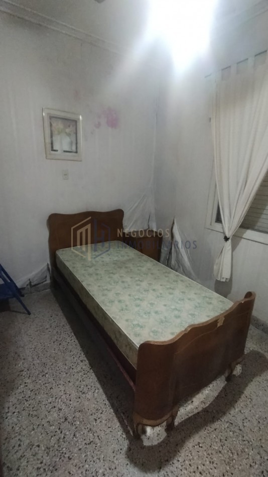 CASA A MODERNIZAR EN PLENO CANDIOTI SUR