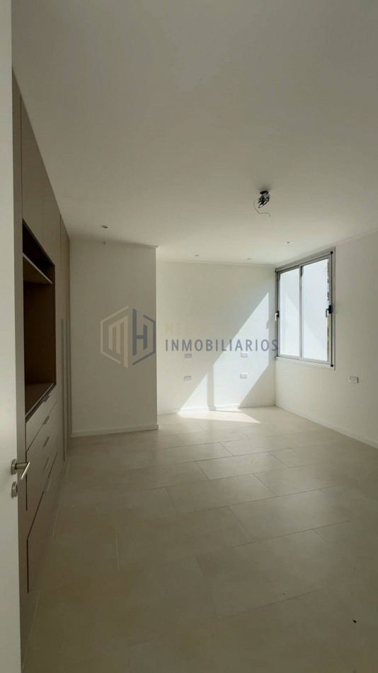 CASA A ESTRENAR EN LA TATENGUITA