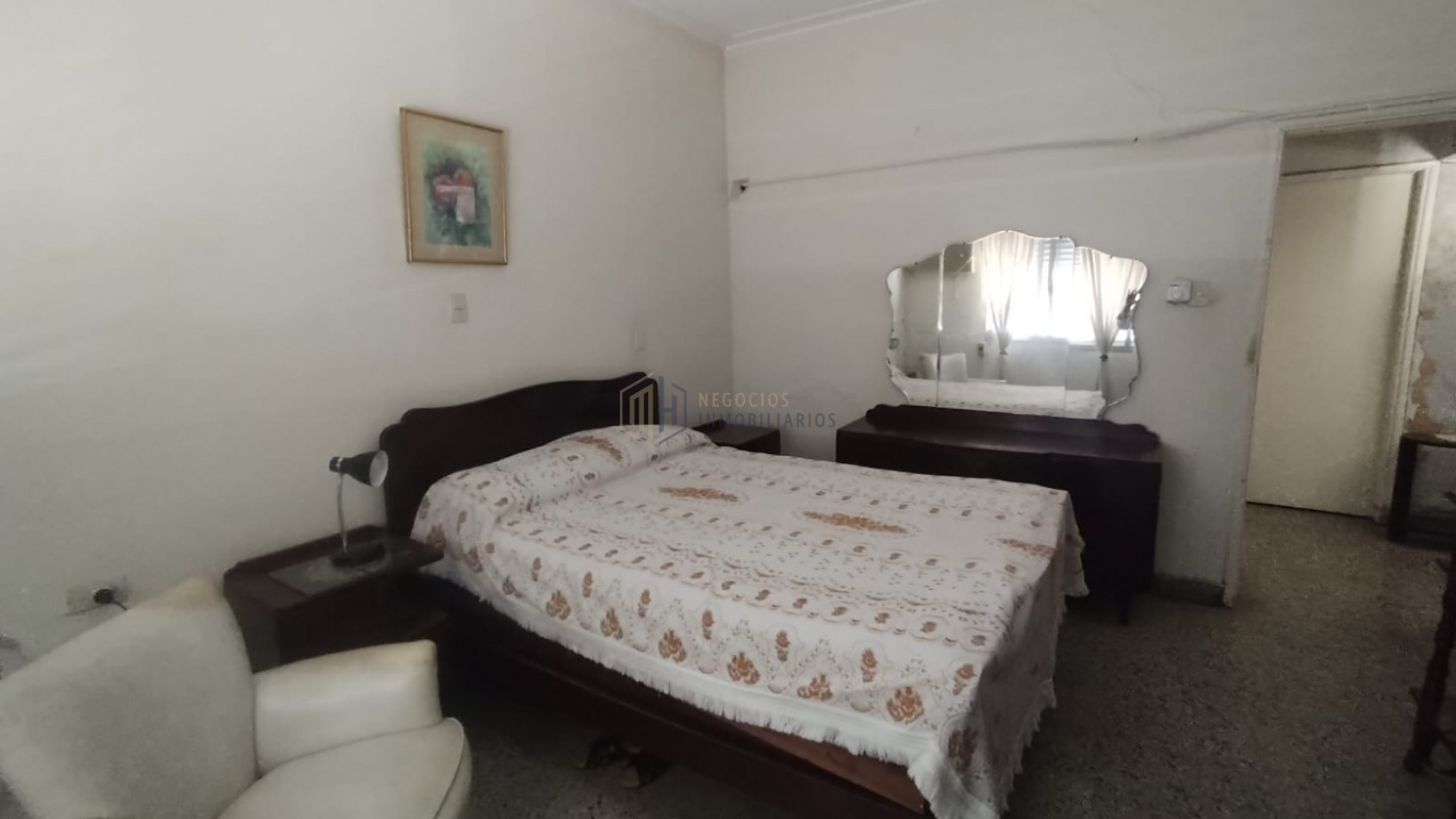 CASA A MODERNIZAR EN PLENO CANDIOTI SUR