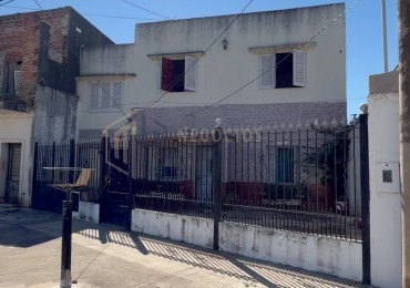 CASA A METROS DEL PARQUE FEDERAL